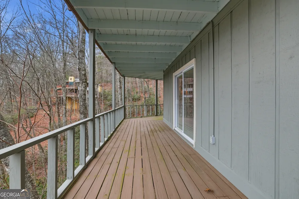 578 Saddleback CIR Sky Valley, GA 30537