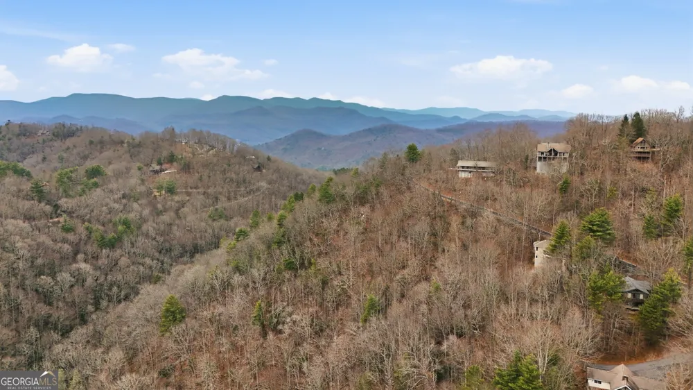 578 Saddleback CIR Sky Valley, GA 30537