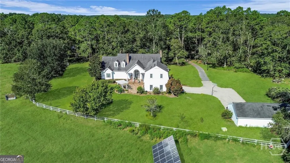 3772 Us Highway 301 Claxton, GA 30417