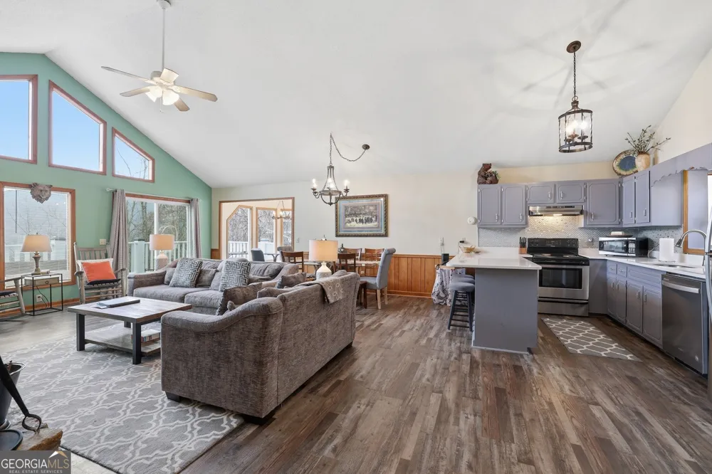 119 Buttermilk CIR Sky Valley, GA 30537