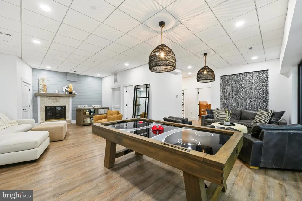 121 KILBY POINT Queenstown, MD 21658