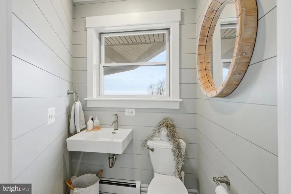 121 KILBY POINT Queenstown, MD 21658