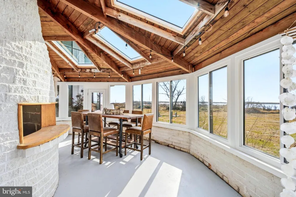 121 KILBY POINT Queenstown, MD 21658