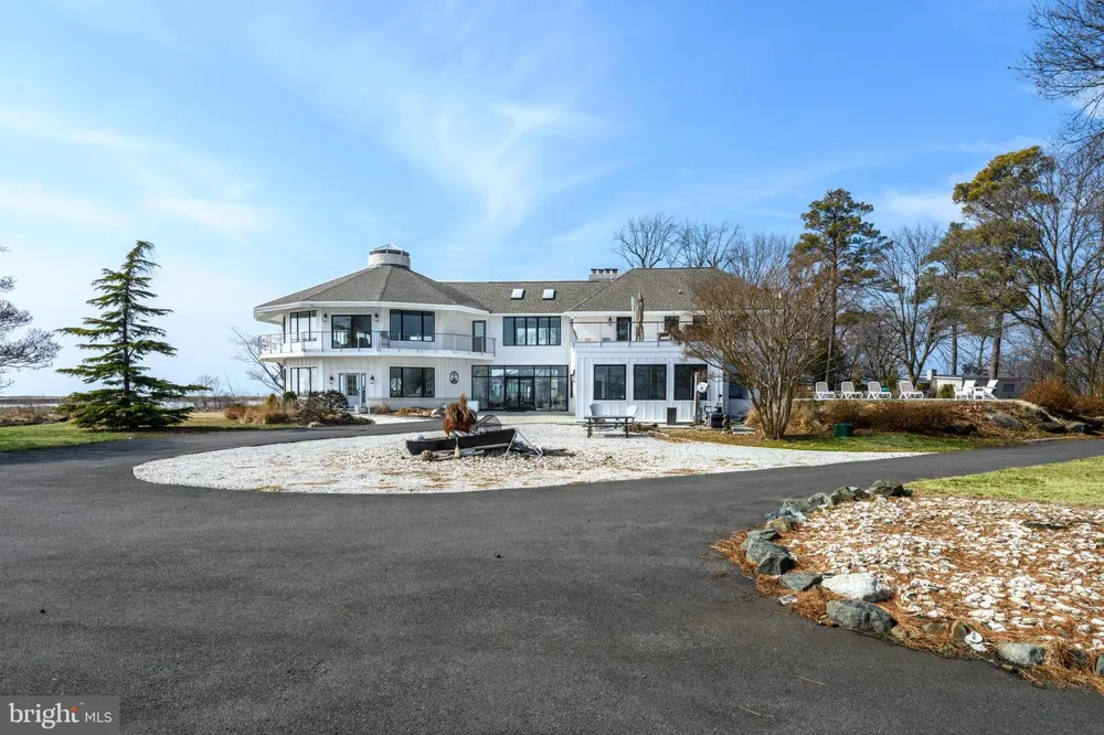 121 KILBY POINT Queenstown, MD 21658
