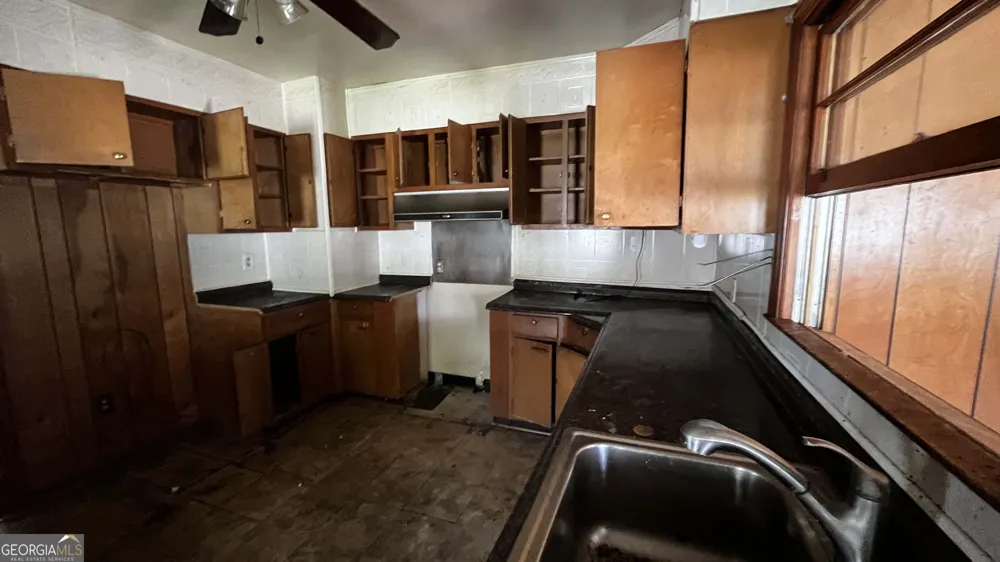 133 Thornton DR Albany, GA 31705