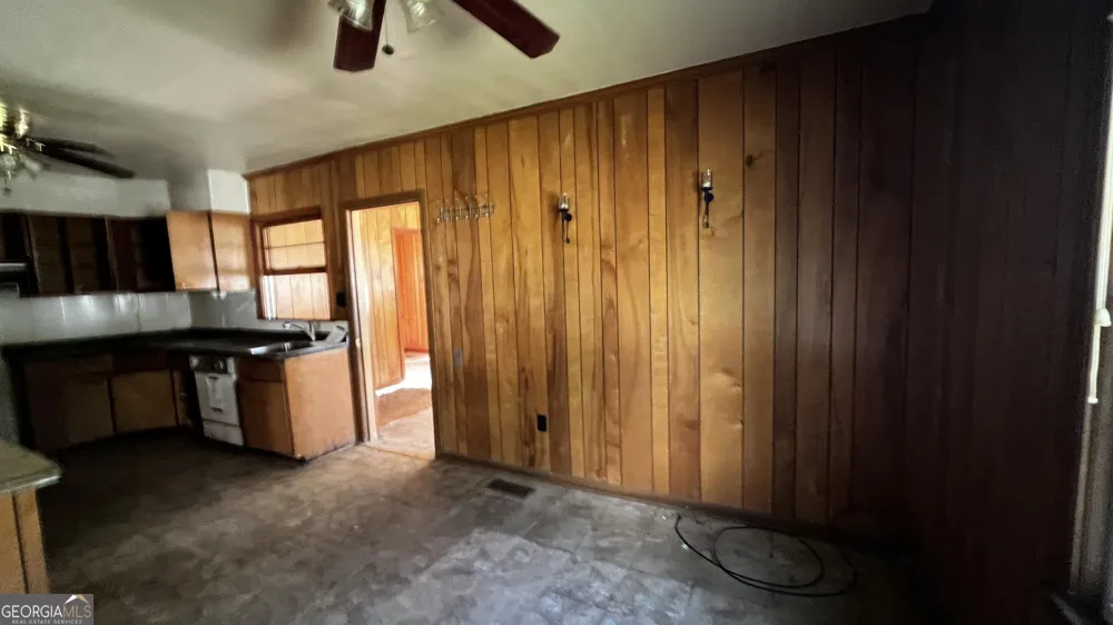 133 Thornton DR Albany, GA 31705