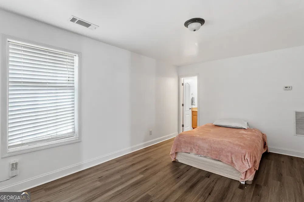 1294 Park Pass WAY Suwanee, GA 30024