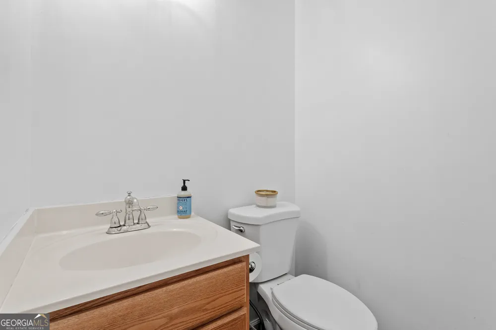 1294 Park Pass WAY Suwanee, GA 30024