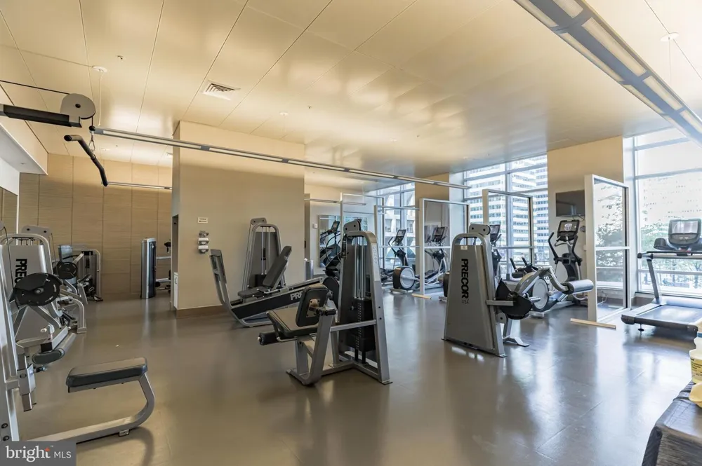 1414 S PENN SQUARE #16G Philadelphia, PA 19102