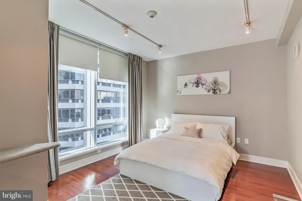 1414 S PENN SQUARE #16G Philadelphia, PA 19102