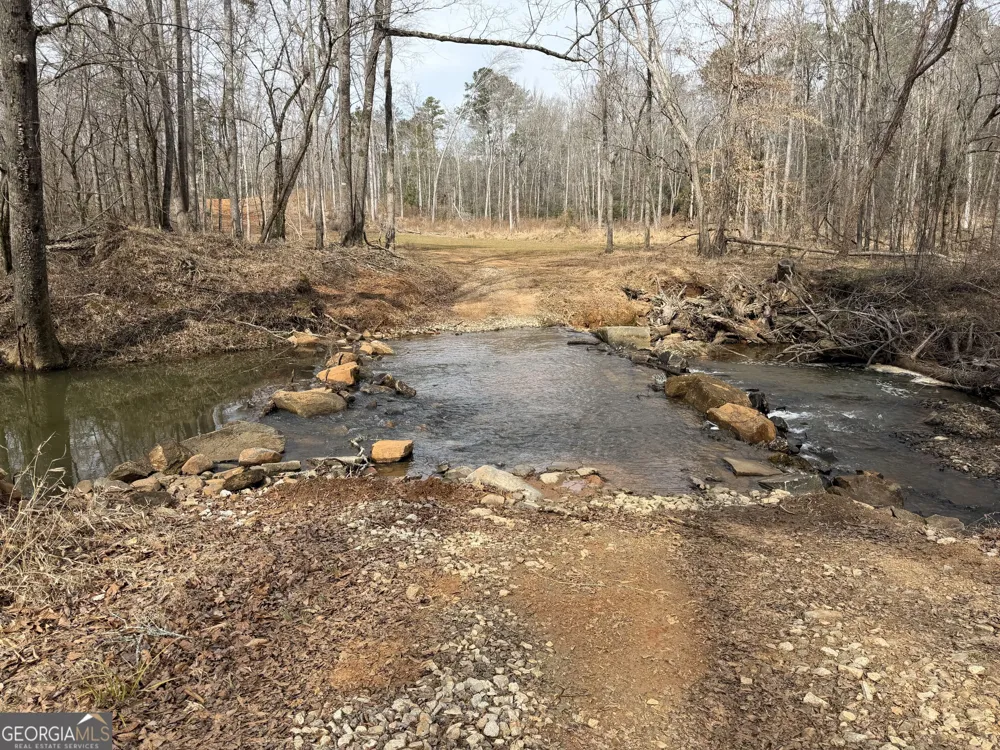 275 Emma Cooper RD Carlton, GA 30627