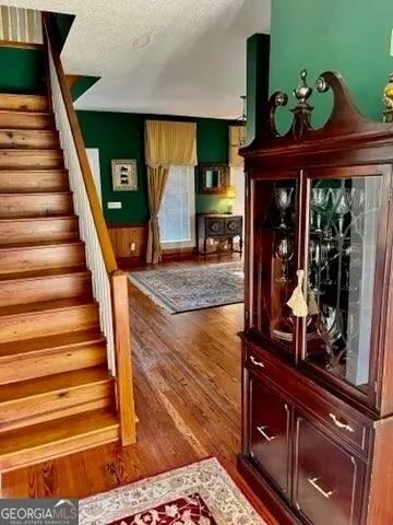 1663 Thompson LN Statesboro, GA 30458