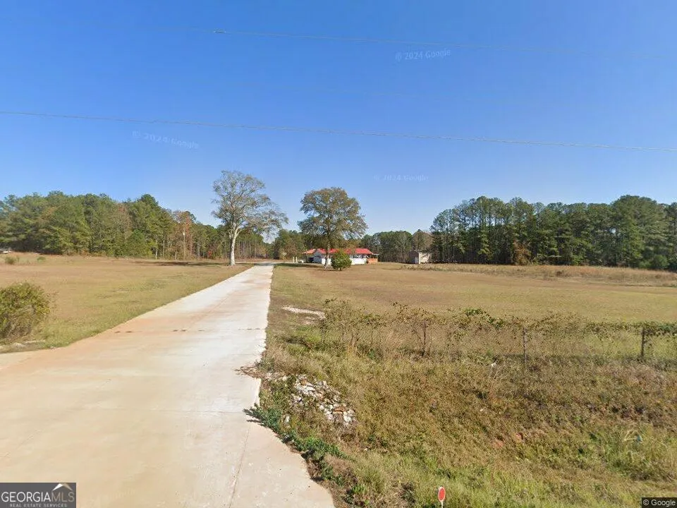 145 Jarrell Hogg RD West Point, GA 31833