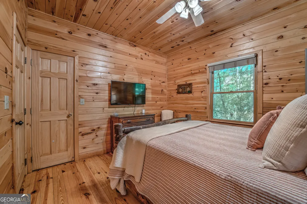 88 Cumberland LN Epworth, GA 30541