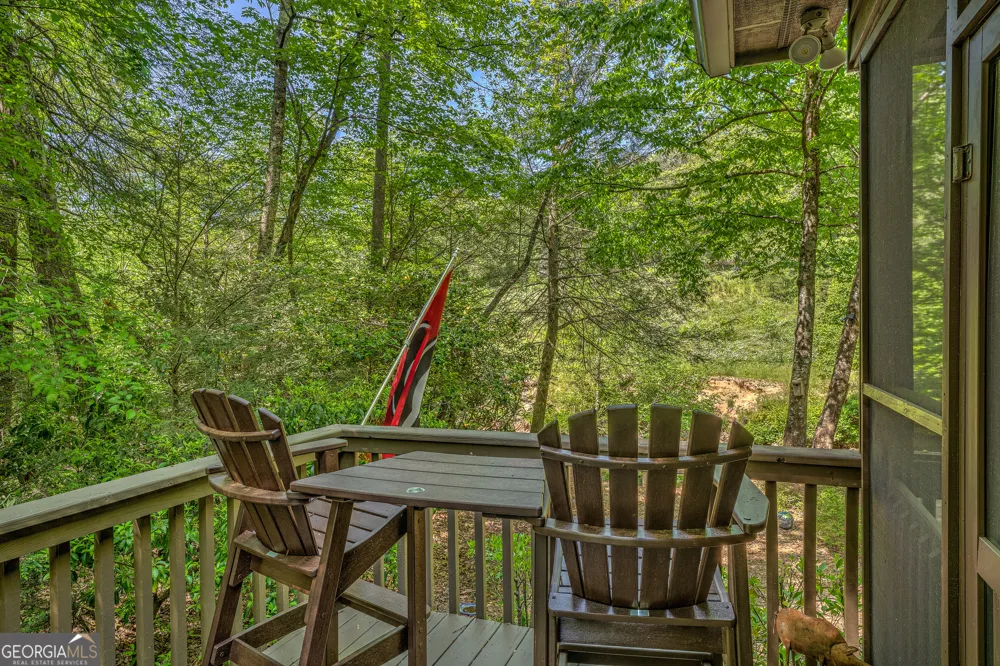 88 Cumberland LN Epworth, GA 30541