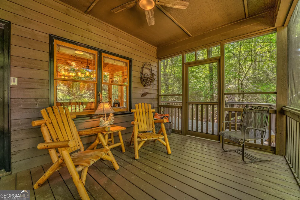 88 Cumberland LN Epworth, GA 30541