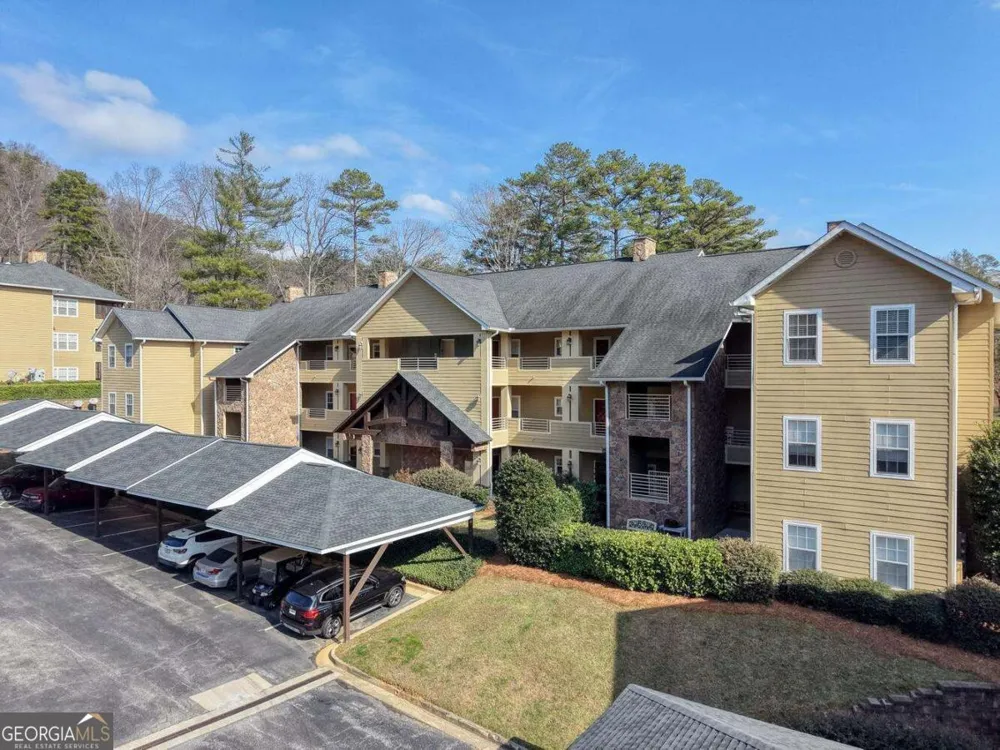 94 Gleneagle CT Clayton, GA 30525