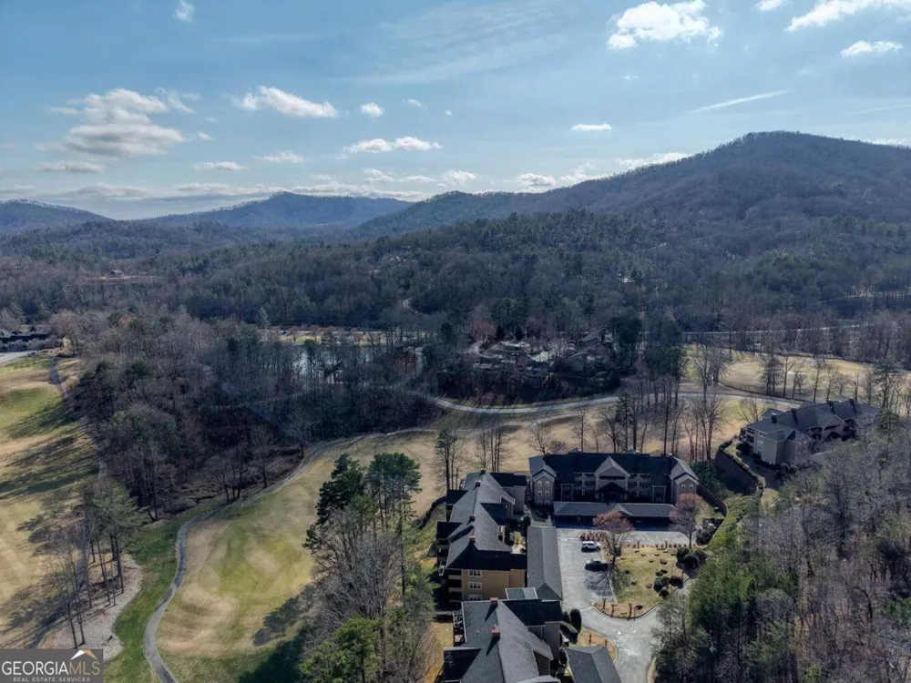 94 Gleneagle CT Clayton, GA 30525