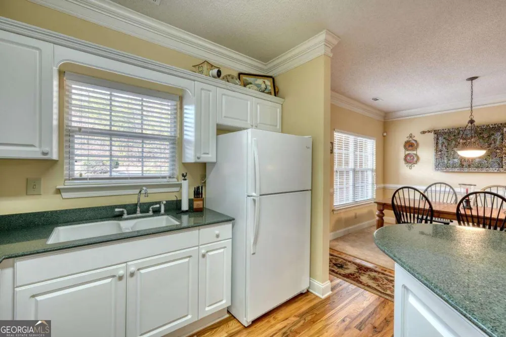 94 Gleneagle CT Clayton, GA 30525