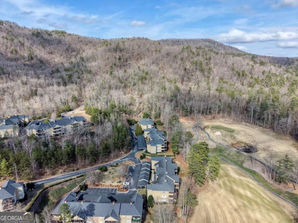 94 Gleneagle CT Clayton, GA 30525
