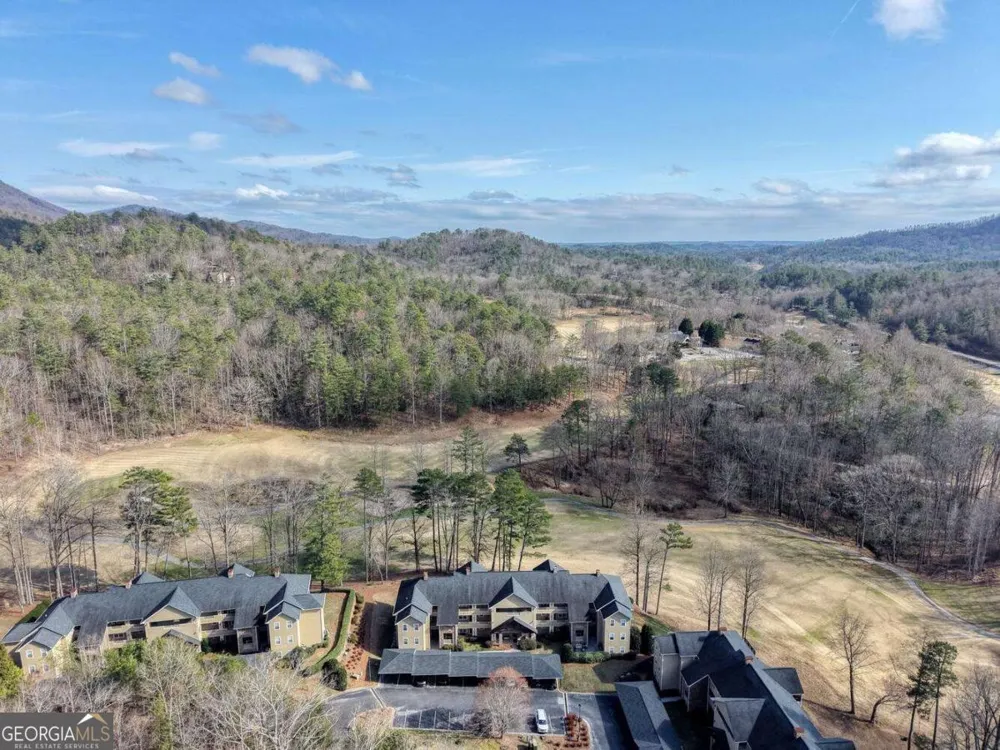 94 Gleneagle CT Clayton, GA 30525