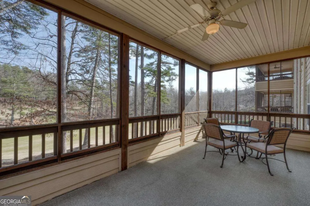 94 Gleneagle CT Clayton, GA 30525