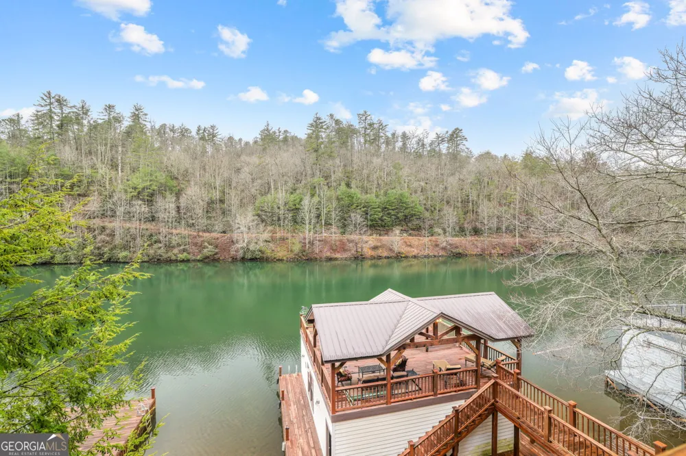 1233 Tame Turkey RD Lakemont, GA 30552