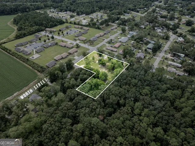 202A E Welch ST Sylvester, GA 31791