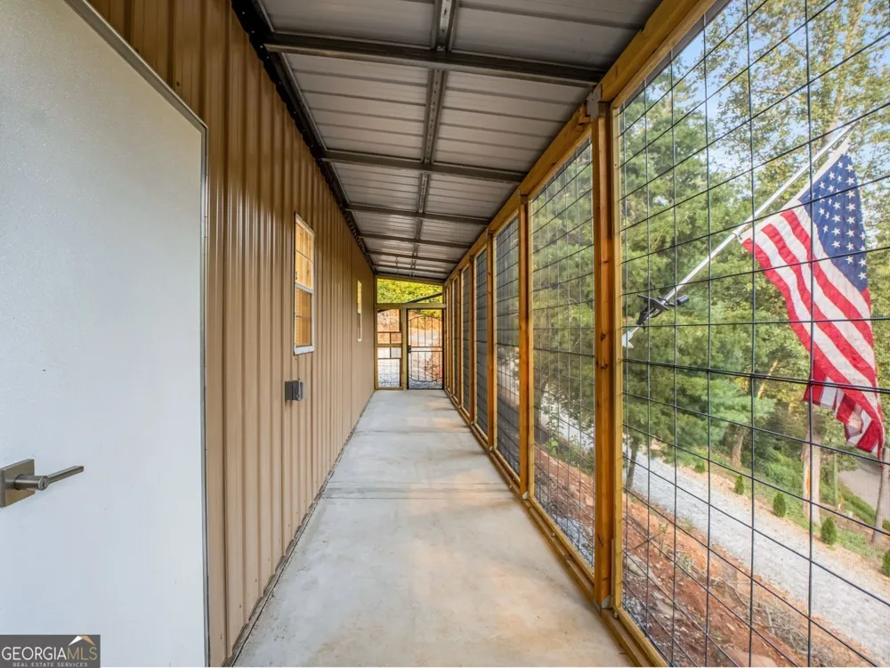 1063 Rickman Airfield RD Clayton, GA 30525
