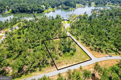 401 White Oak CV
