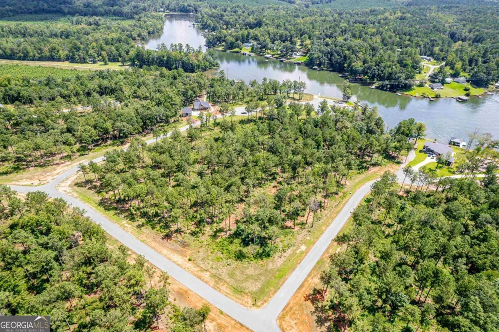 401 White Oak CV Milledgeville, GA 31061