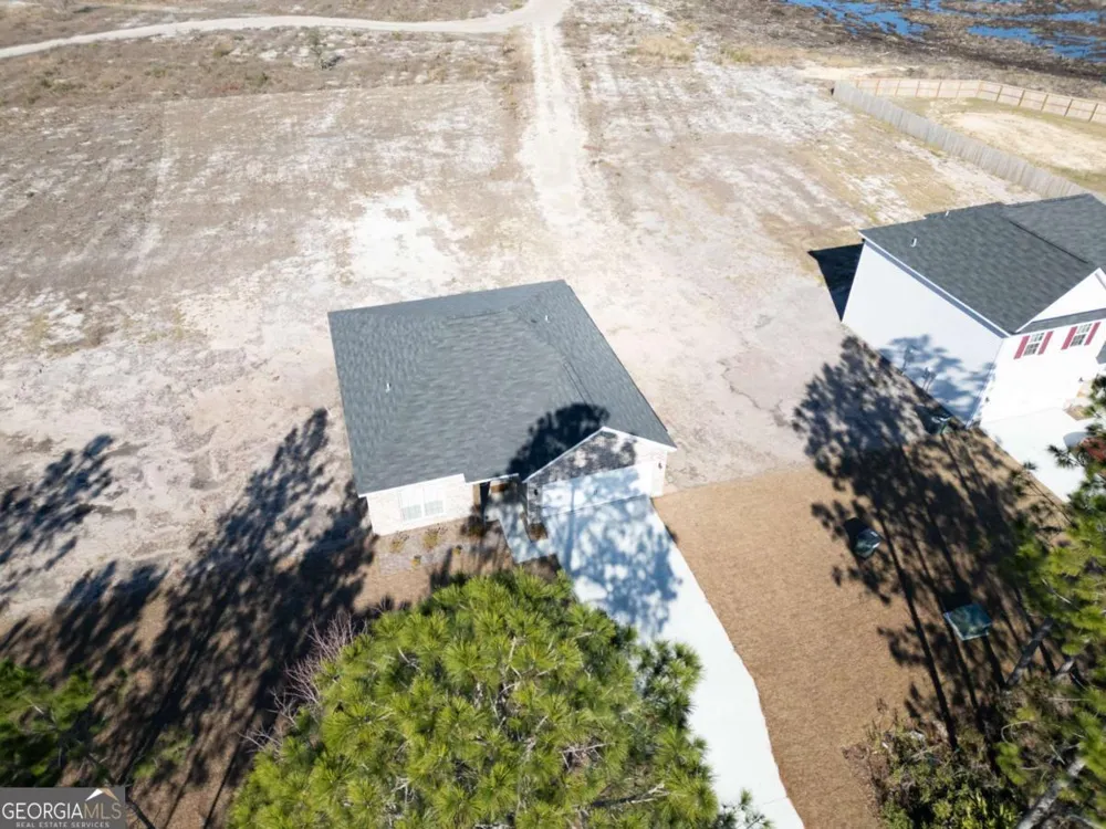 1879 Arnold DR SE Allenhurst, GA 31301