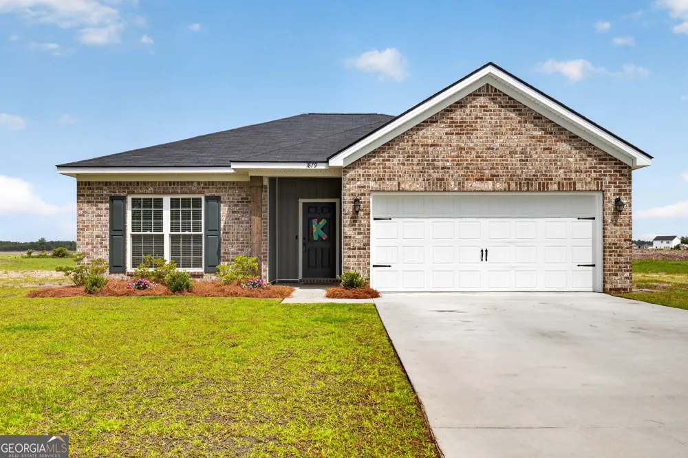 1879 Arnold DR SE Allenhurst, GA 31301
