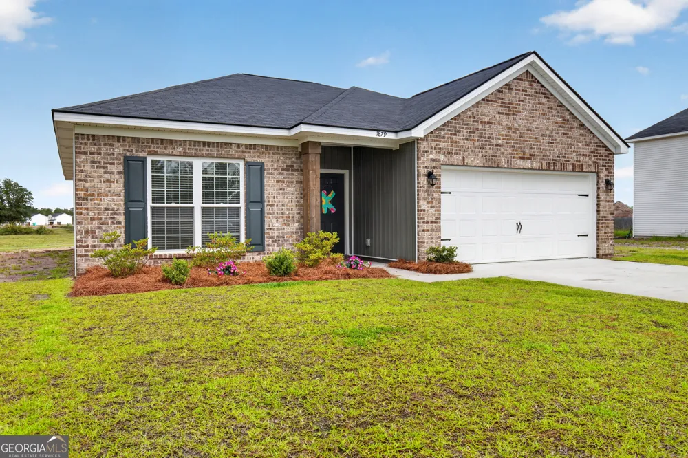 1879 Arnold DR SE Allenhurst, GA 31301