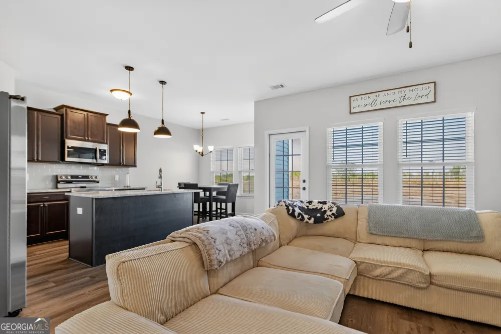 1879 Arnold DR SE Allenhurst, GA 31301