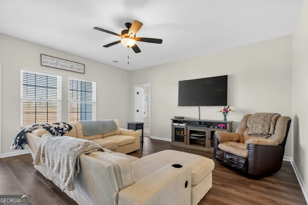 1879 Arnold DR SE Allenhurst, GA 31301