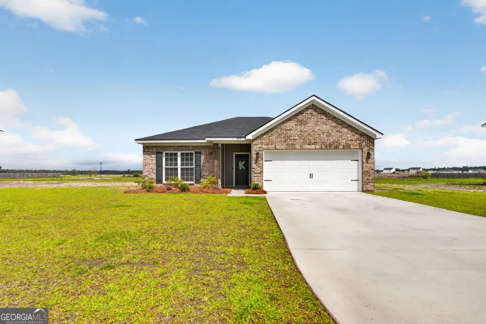 1879 Arnold DR SE Allenhurst, GA 31301