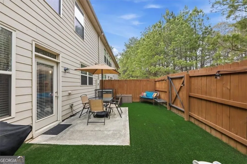 5527 Radford LOOP Fairburn, GA 30213