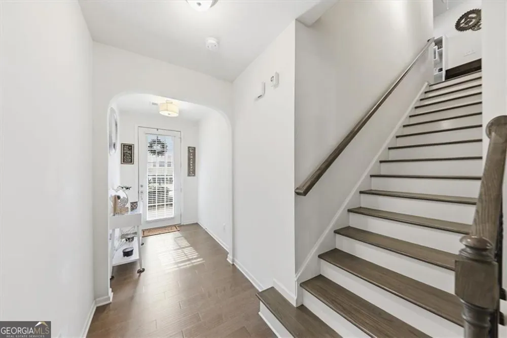 5527 Radford LOOP Fairburn, GA 30213