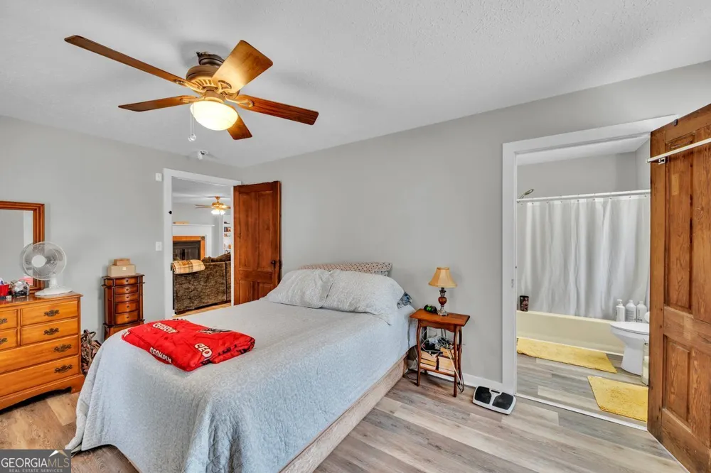 418 Flintside DR Cobb, GA 31735