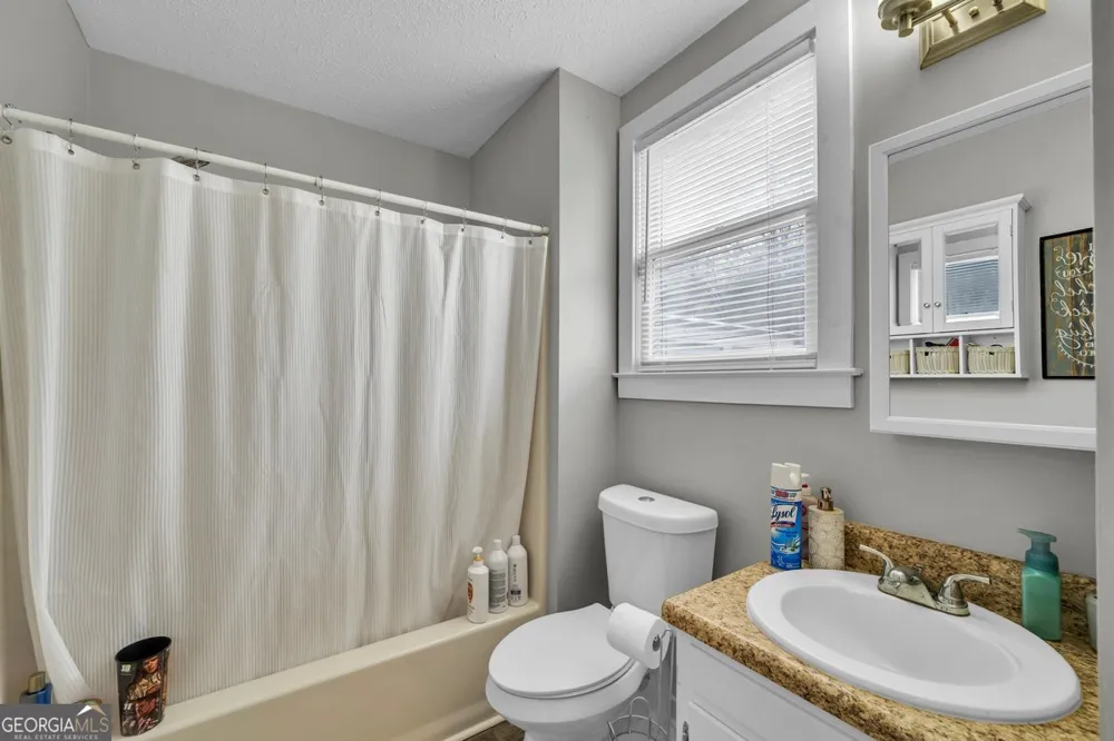 418 Flintside DR Cobb, GA 31735