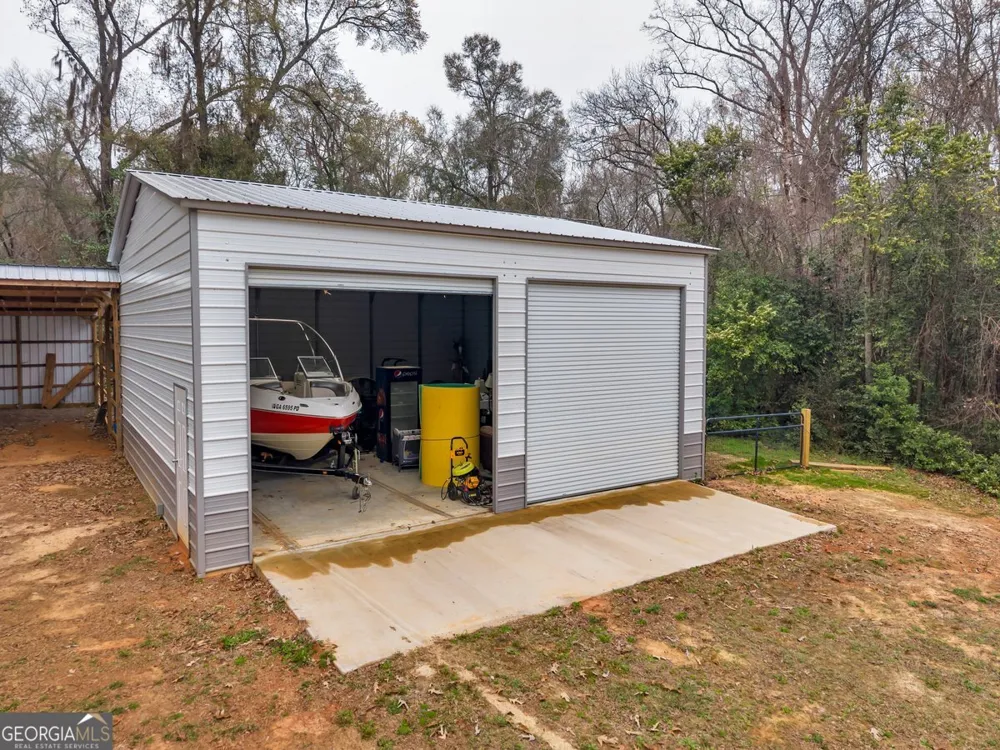 418 Flintside DR Cobb, GA 31735