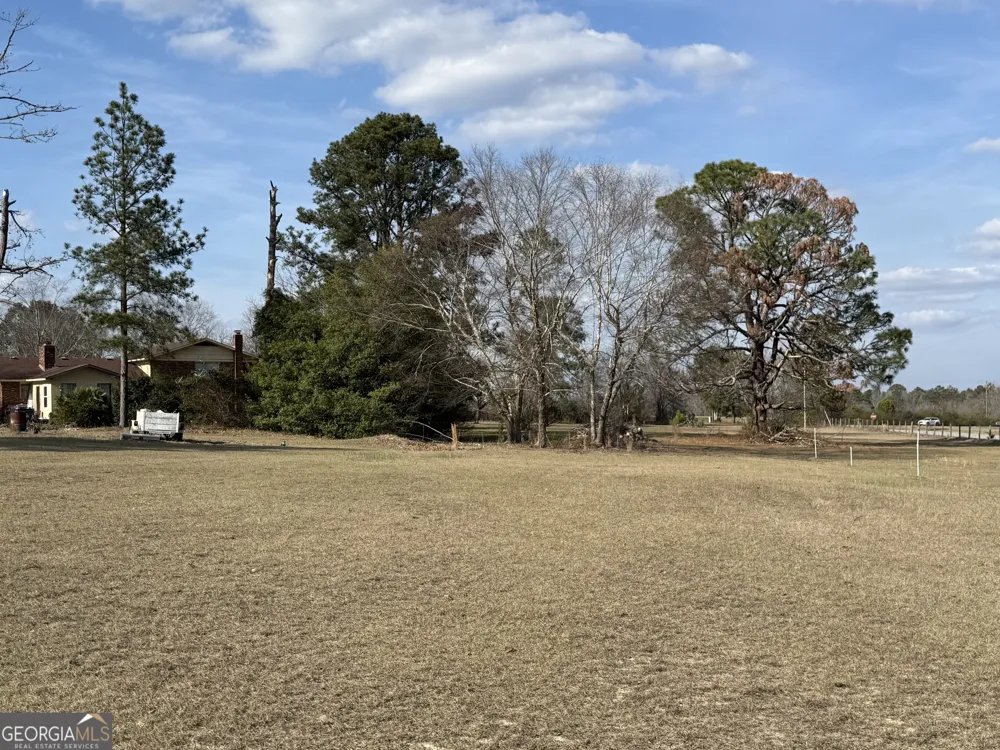 3104 Whiteoak RD Thomson, GA 30824