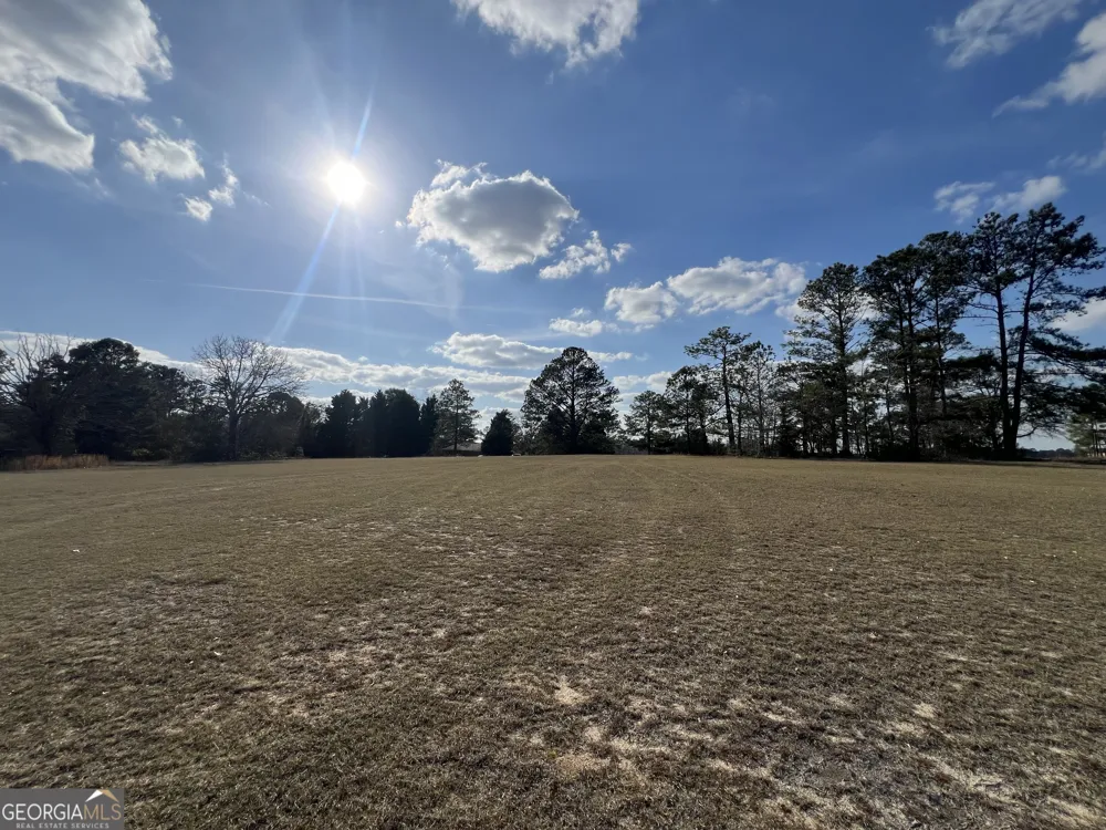 3104 Whiteoak RD Thomson, GA 30824