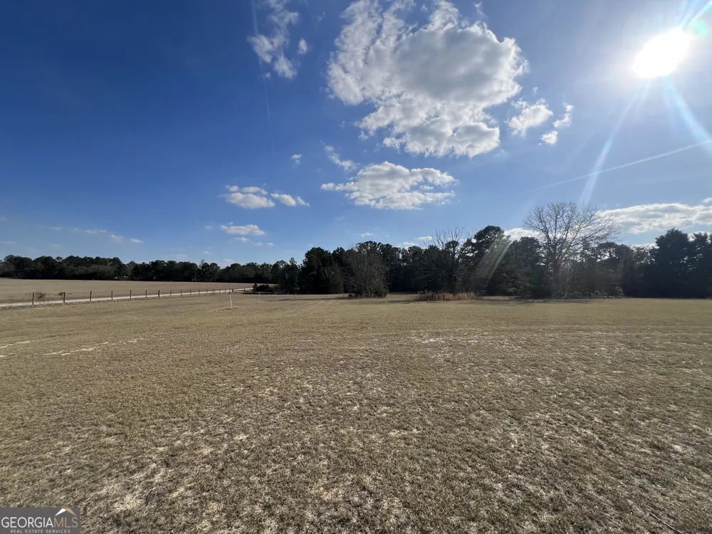 3104 Whiteoak RD Thomson, GA 30824