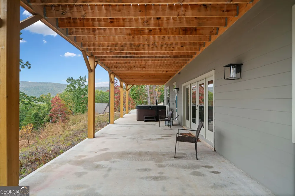 102 Moose LOOP Waleska, GA 30183