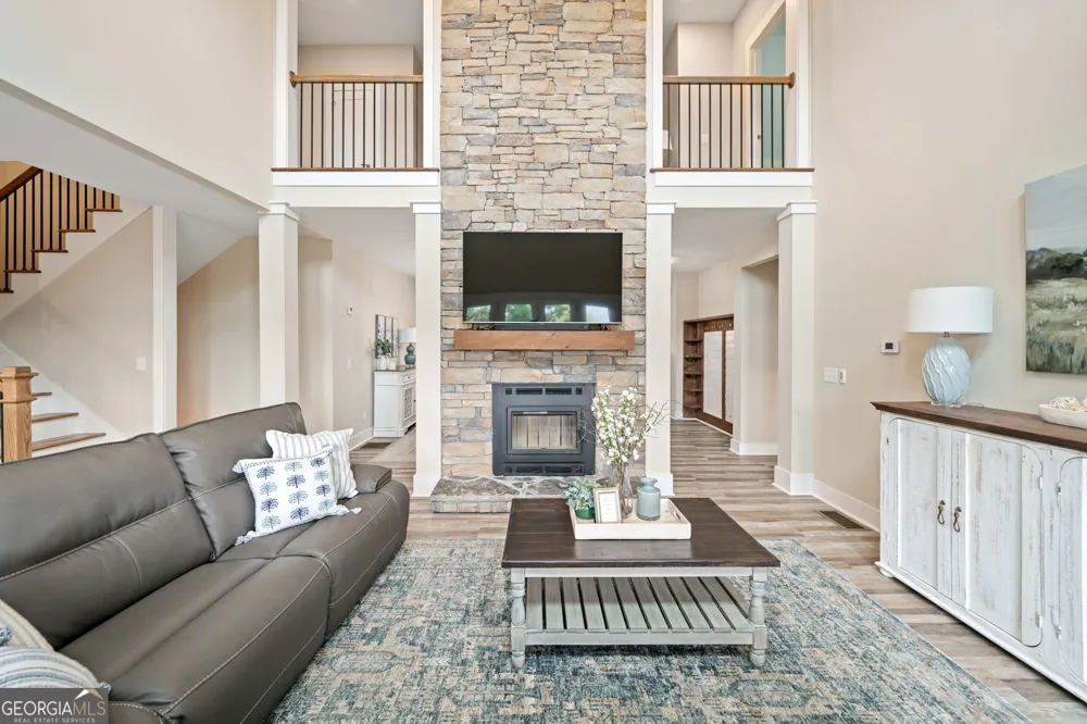 102 Moose LOOP Waleska, GA 30183