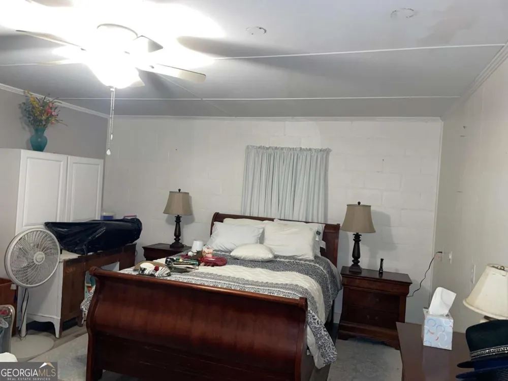 129 E Brumby ST Reidsville, GA 30453