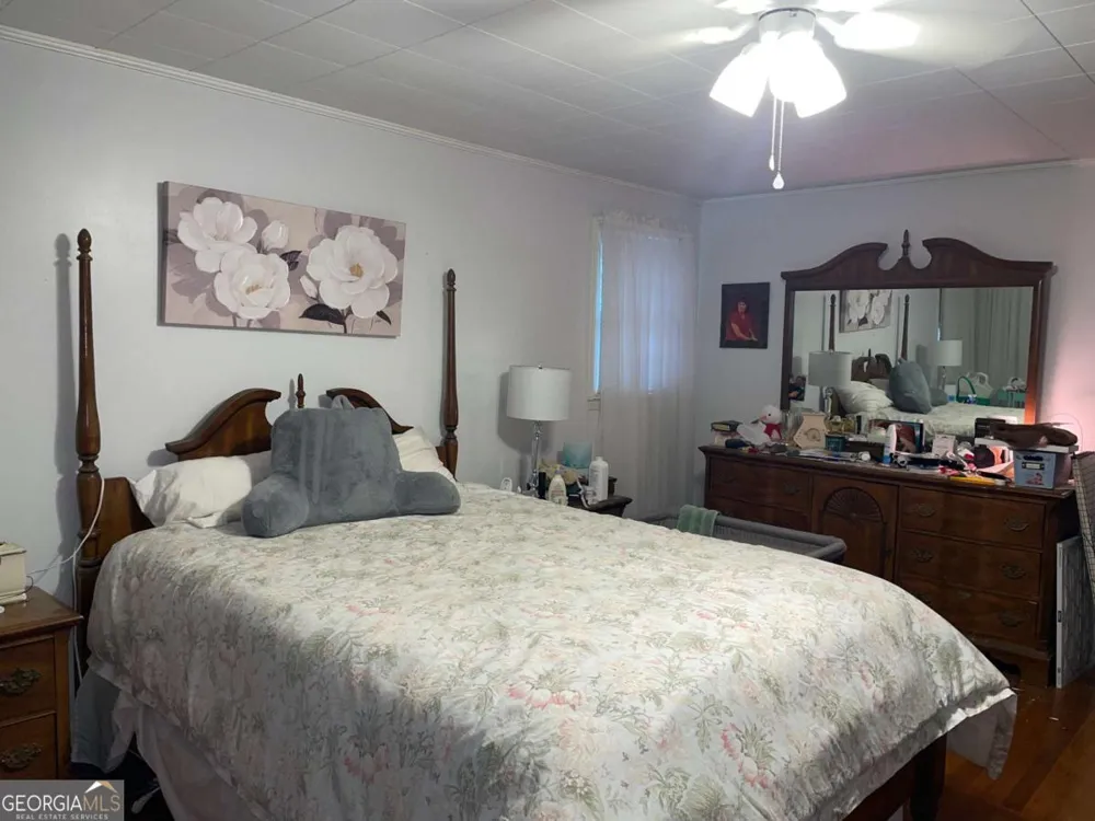129 E Brumby ST Reidsville, GA 30453