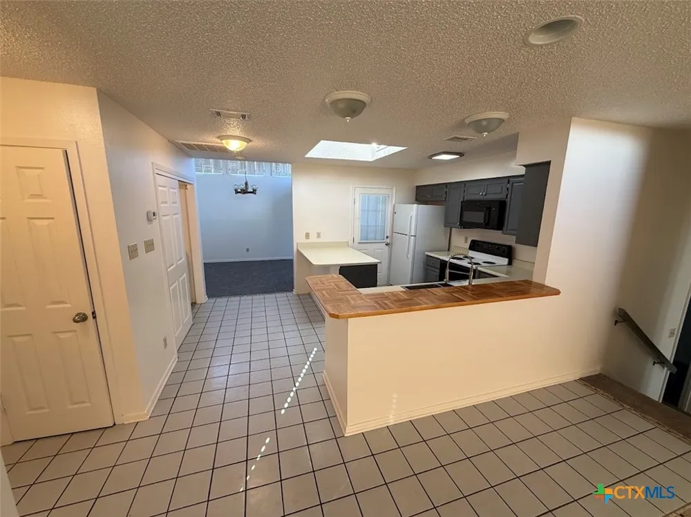 116 Campbell Drive #15 Canyon Lake, TX 78133